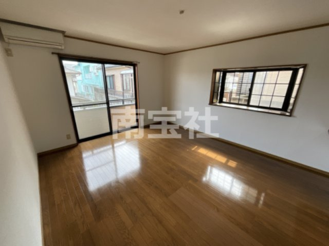 【居間・リビング】