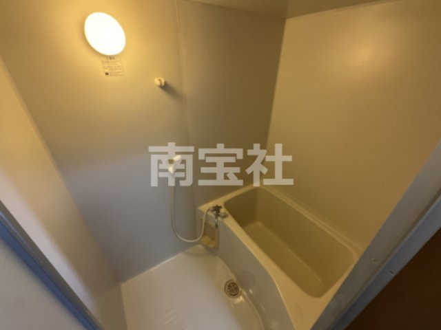 【浴室】