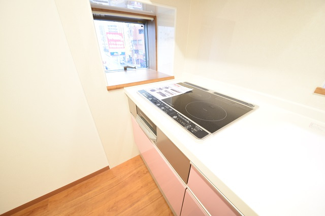 幟立ビルのキッチン