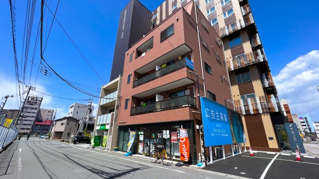 ルナ・ピエーナの外観