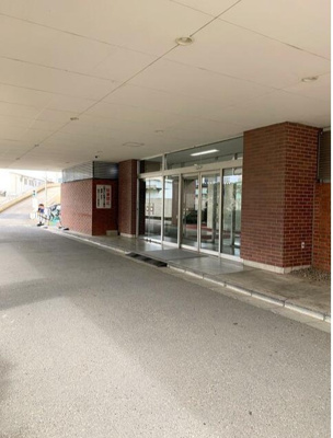 【エントランス】 | 豊島ハイツ | ゆとりのあるエントランスです