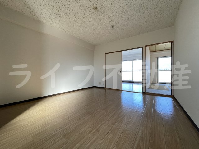 M’PLAZA菱江の居間・リビング|ゆったりとした居間です