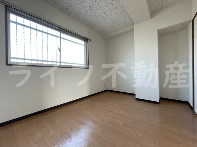 Ｍ’ＰＬＡＺＡ菱江の内装|おしゃれな内装です