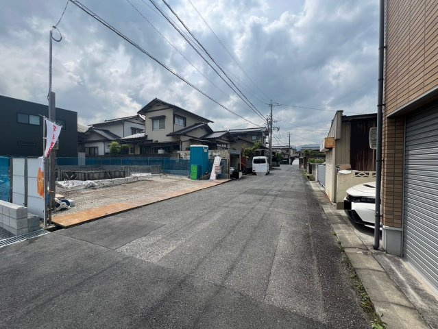 ーBloomーブルームー小倉南区徳吉東5丁目3期　【小倉南区　新築戸建て】の前面道路含む現地写真|現地撮影　2024,4,28　ーBloomーブルームー小倉南区徳吉東5丁目3期　【小倉南区　新築戸建て】