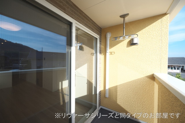 コンフォレアのバルコニー|イメージパース