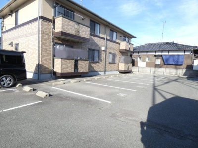 【駐車場】 | ディアコートA棟 | 駐車場があります