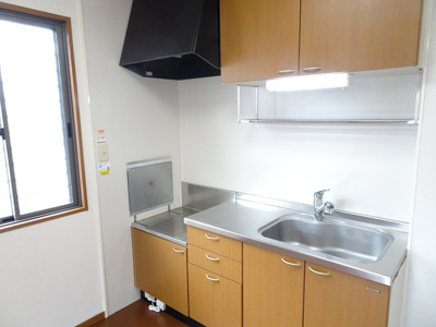 【キッチン】 | ディアコートA棟 | コンパクトなキッチンで掃除もラクラク