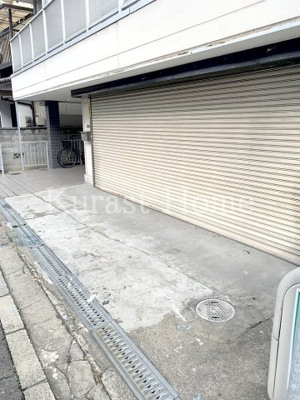 【外観】 | リバティコート1階倉庫・事務所