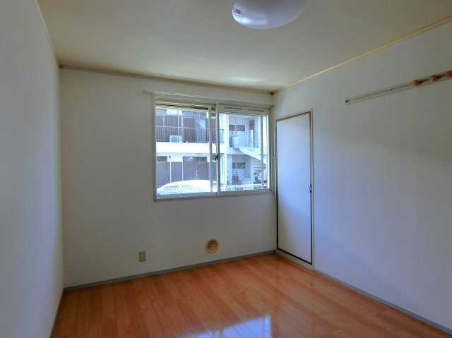 ミヨシコーポ　Ｂ棟の洋室