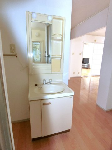 ミヨシコーポ　Ｂ棟の独立洗面台