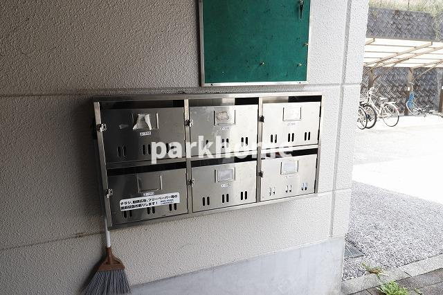 フォレスト蜂の巣Ⅱのその他共用部分