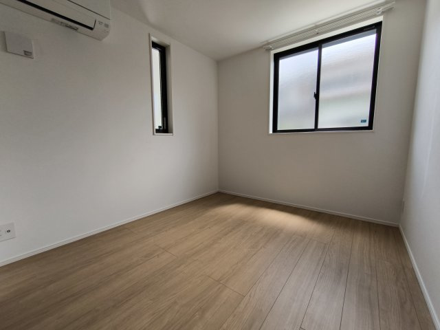 Kolet元住吉♯10の洋室