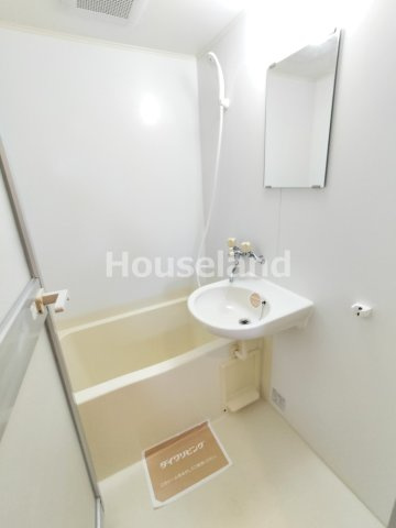 インペリアル宮前の浴室