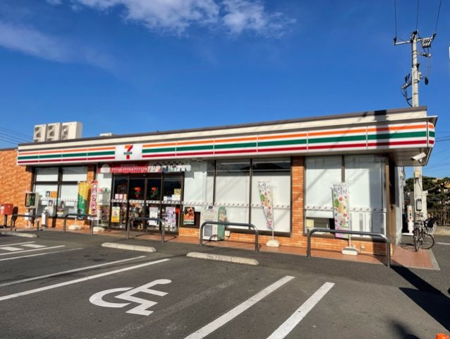 ピュアプレインの周辺|セブンイレブンまで500m
