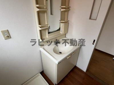 【独立洗面台】 | メゾン北原 | 独立洗面台、朝の身支度には欠かせません