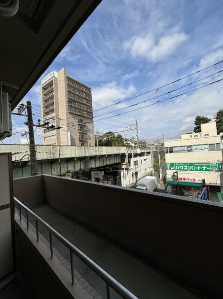 ルーラル五番館のバルコニー