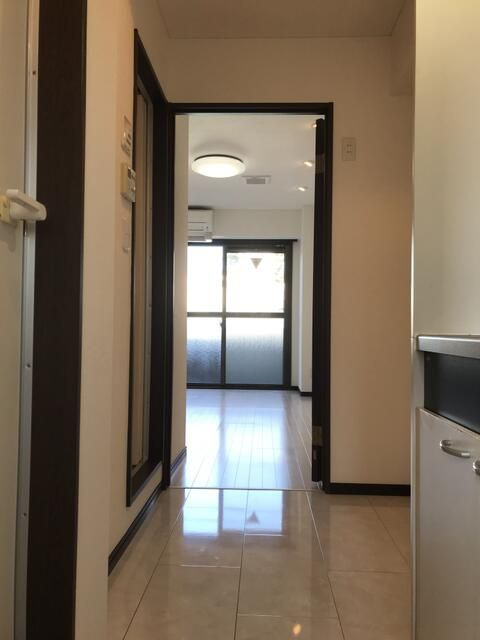 ルーラル五番館の玄関