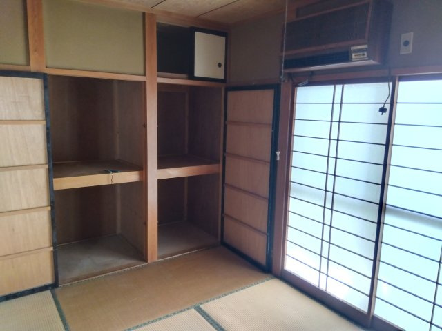 売中古戸建　三島市中田町の和室|来客スペース・子供の遊び場・昼寝スペースなど色々と幅広く使える大活躍の和室です。