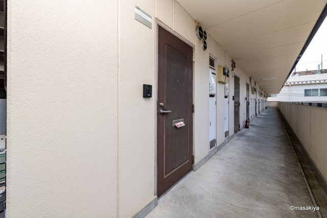 ブラウンヒルズ2番館のエントランス