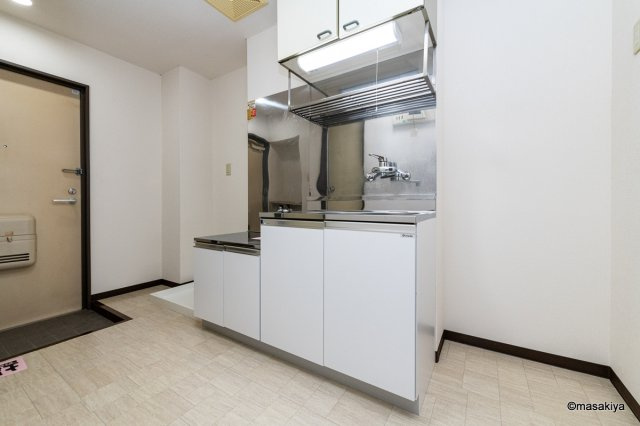 ブラウンヒルズ2番館のキッチン