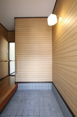 【玄関】 | 河内長野市上田町貸家