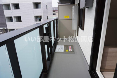 【バルコニー】 | フェリエⅥ