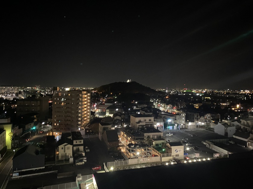 デュオヒルズ小牧の展望|夜の小牧山も綺麗です♪
