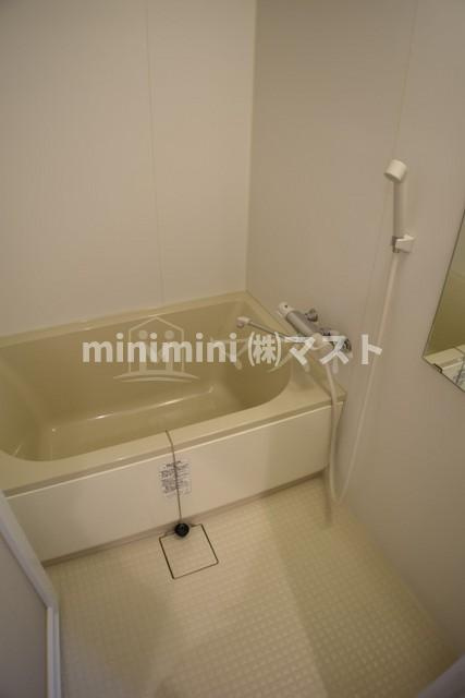 フォレステージュ北堀江の浴室