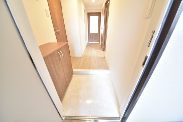 ポレスター呉中央の玄関