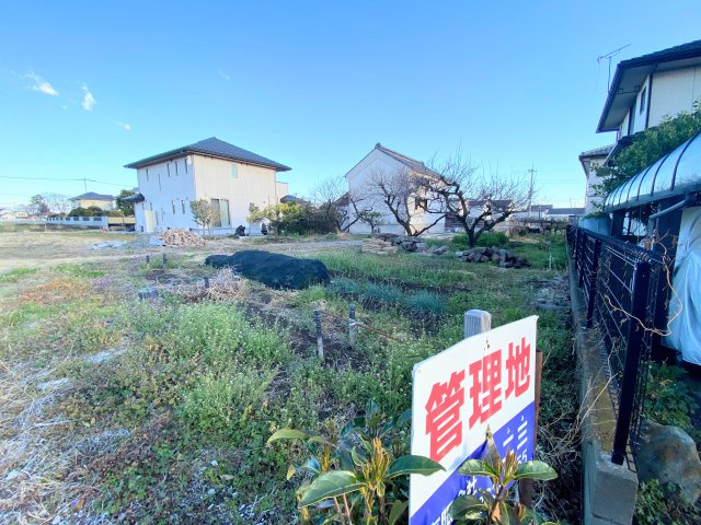 【土地】前橋市上佐鳥町の周辺|土地が広いので、隣地との距離もしっかりとれます。