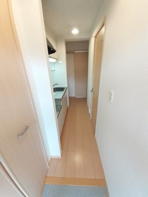 【玄関】 | アップヒルズ | きれいな玄関です