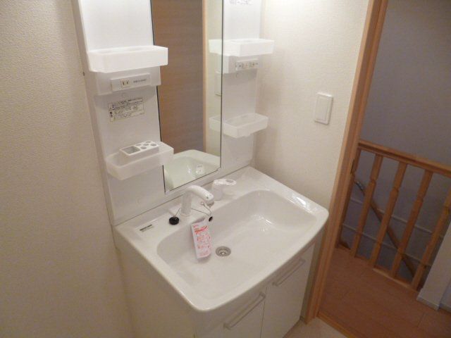 サン　ツインズ　Ａの洗面所