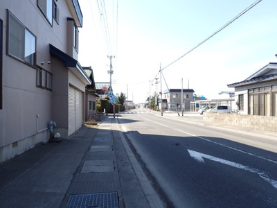 【前面道路含む現地写真】 | 土地　黒石市追子野木二丁目
