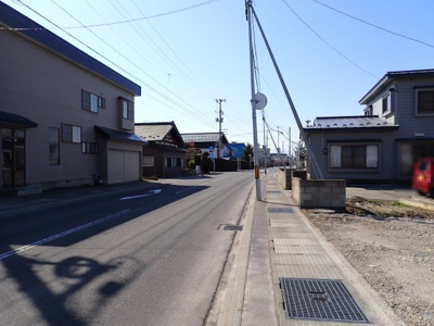 【前面道路含む現地写真】 | 土地　黒石市追子野木二丁目