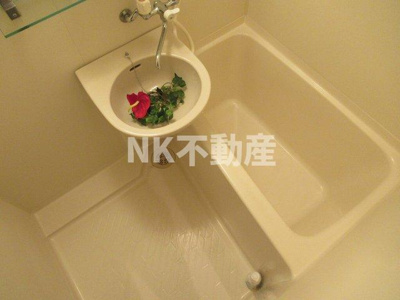 【浴室】 | リバーライズ永和（河内永和賃貸） | きれいなお風呂です