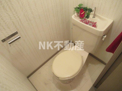 【トイレ】 | リバーライズ永和（河内永和賃貸） | 清潔感のあるトイレです
