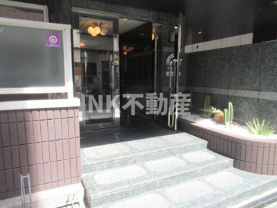 【エントランス】 | リバーライズ永和（河内永和賃貸） | 清潔なエントランスです