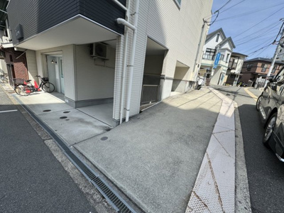 【駐車場】 | ウィン蛍池