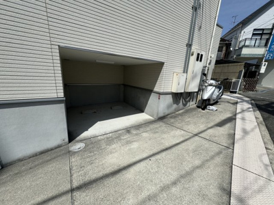 【駐車場】 | ウィン蛍池