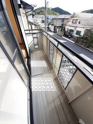 ファミール御立東のバルコニー