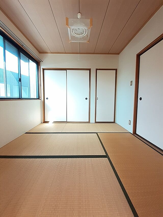 ファミール御立東の和室
