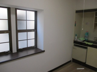 【洋室】 | メゾンかえで