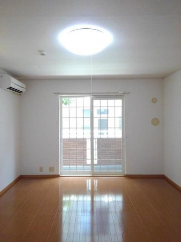 バンブーフォレスターの居間・リビング|ゆったりとしたリビングです