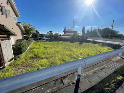 【外観】 | 桜川市富士見台389.74㎡売地 | 北側道路からです。南道路に面しているので日当たりが良いです。