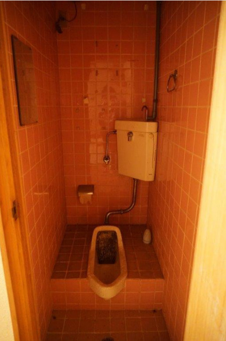 大津市浜大津２丁目の店舗一部のトイレ|トイレです