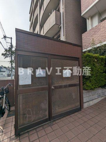 ライフステージ緑橋 BRAVI不動産のその他共用部分|【ドゥエリング緑橋】ごみ置場