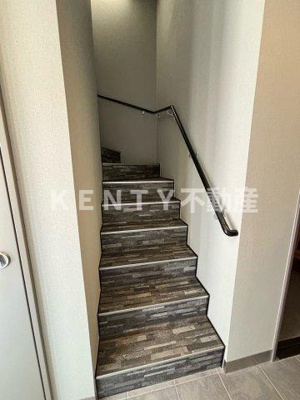 【その他共用部分】 | スカイハイム仲六郷 | ゆったりとした玄関です