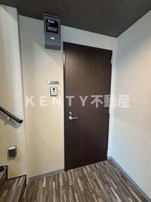 【玄関】 | スカイハイム仲六郷 | 落ち着いた玄関です