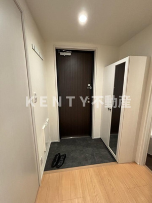 【玄関】 | スカイハイム仲六郷 | 落ち着いた玄関です