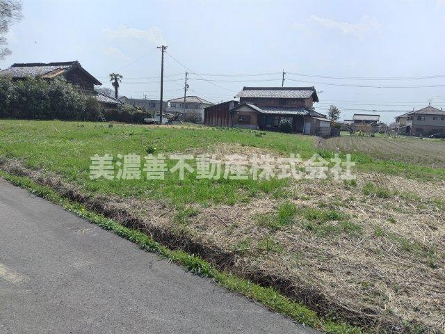 ６２７５４　本巣市七五三土地の外観